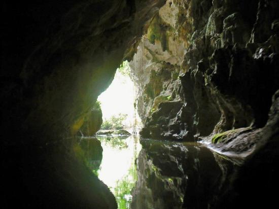 barton creek cave belize