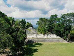 xunantunich mayan ruins court yard