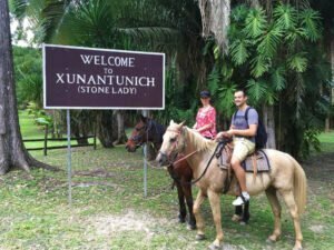 horseback riding cayo